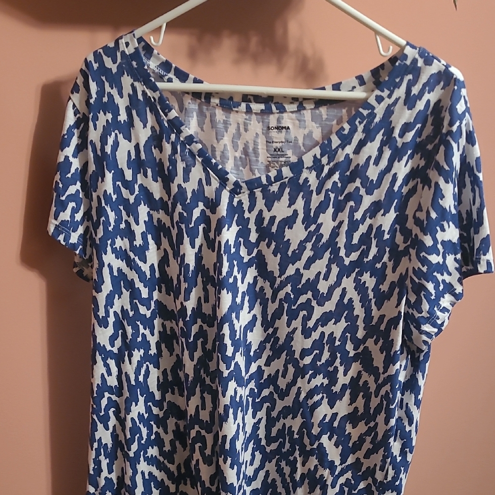 Sonoma Blue and White Abstract Short Sleeve Top